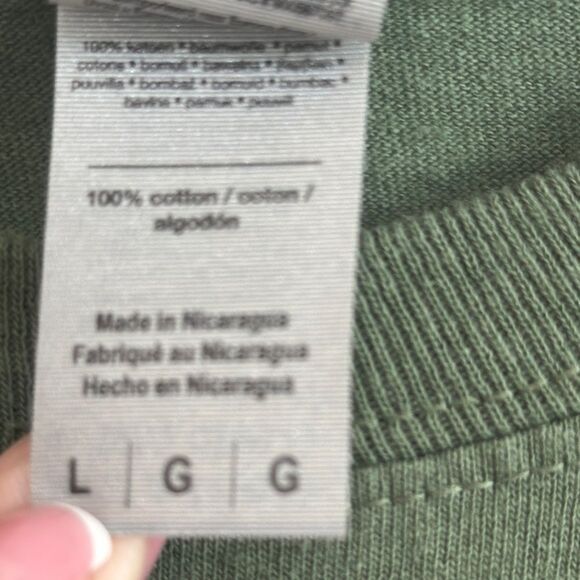 Green‎ Long Sleeve Proud Army Mom Tee - Picture 3 of 5